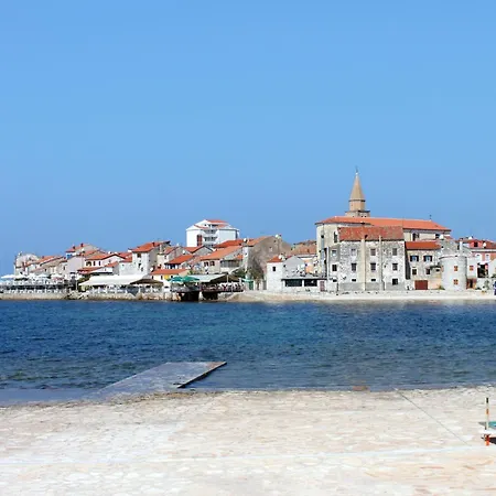With Parking Space - 24205 Apartment Umag