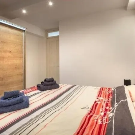 Appartement With Parking Space - 24205
